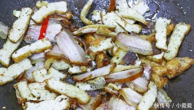 光盘|下饭菜,就好这一口,简单炒炒就上桌,回回都光盘