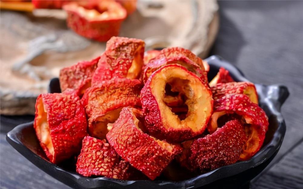 疲劳|人到中年想长寿,坚持吃3种食物,保护心脏,减轻疲劳,早吃早好