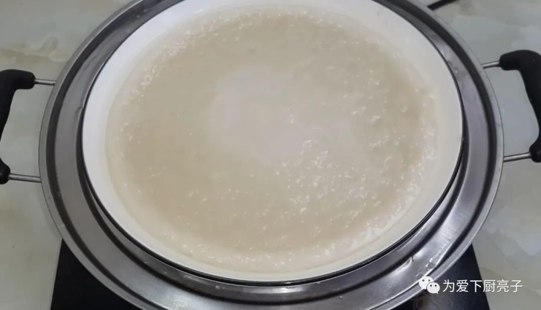 自制糯米凉糕做法,冰箱里一放,好吃又营养,孩子第一次吃就爱上