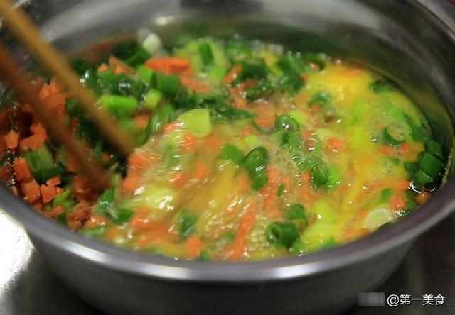 难度|厨师长分享灌饼的新做法，没有任何技巧难度，比街边卖的还好吃