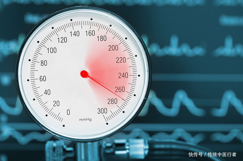 高血压|68岁老人血压恢复正常,学会这3种方法,血压不在升