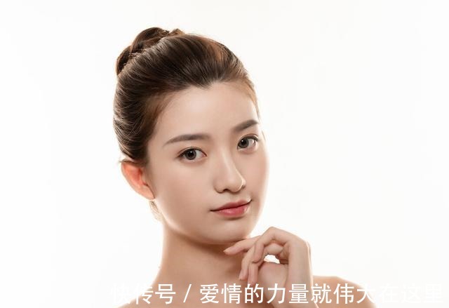 黄褐斑 去除斑点的方法有哪些粉底遮瑕霜有用,养好气血是前提!