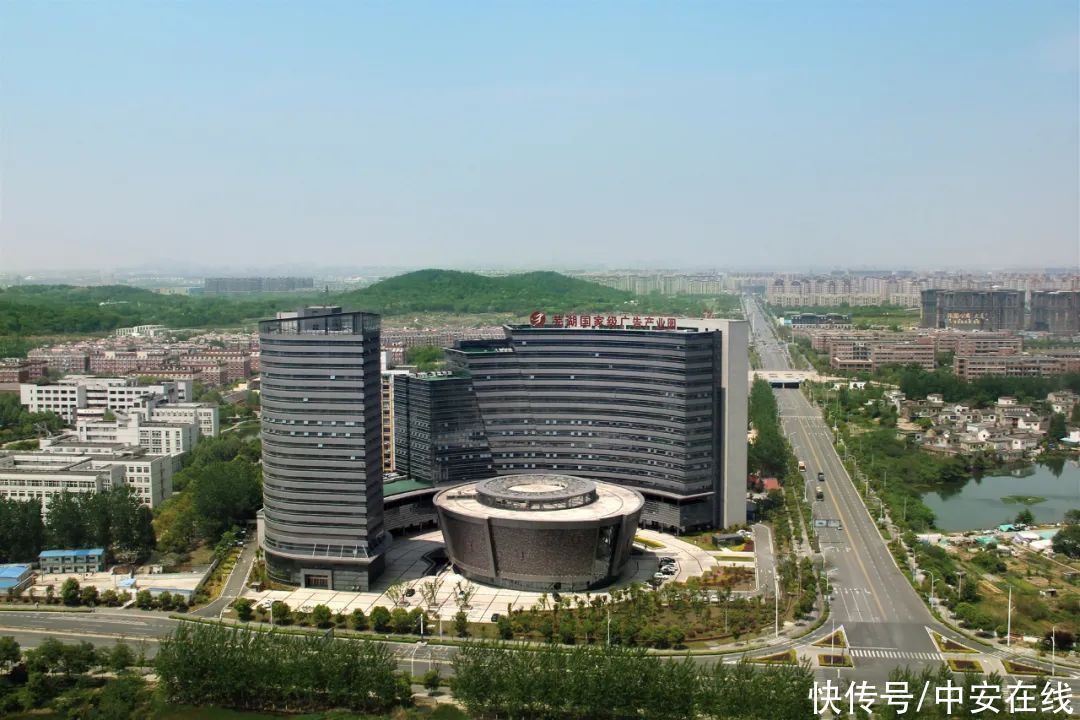 这里是中国主题公园最集中的地方之一 粉紫色