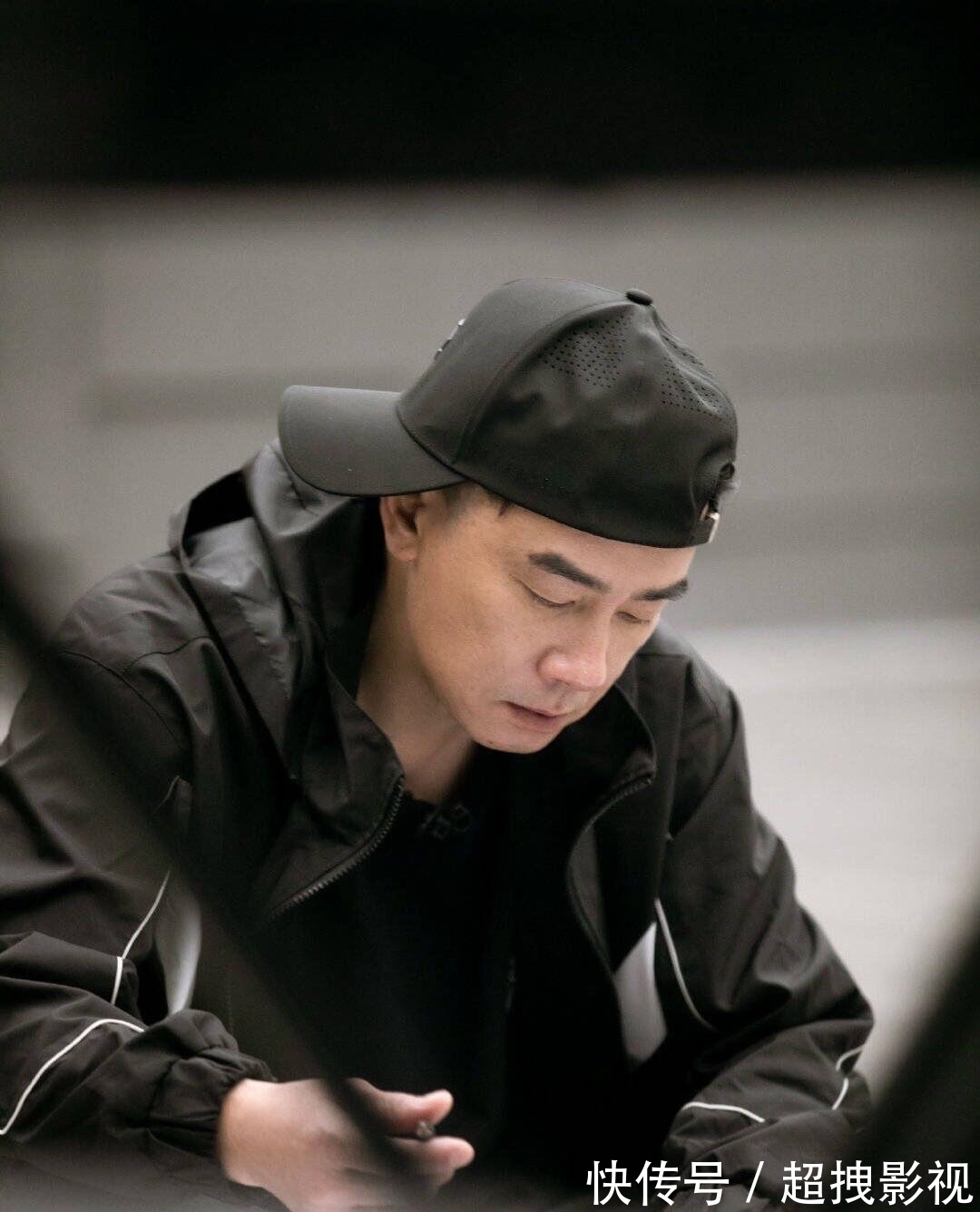 鹿鼎记|披荆斩棘的哥哥之陈小春，观众缘为什么好？不止因为演过古惑仔