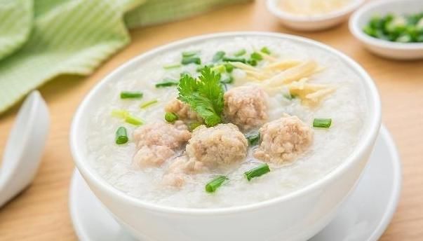 慢性疾病|血糖偏高的人,3种食物最好少吃,或许稳定血糖并不难!