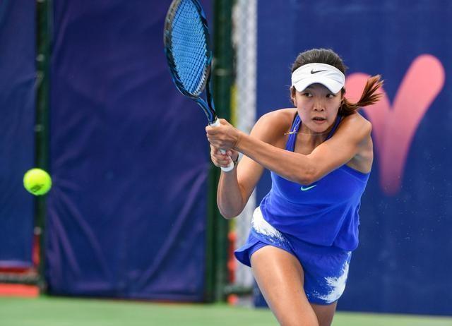 付豪|辽篮内线悍将恋情曝光!五官精致笑容甜美,颜值不输赵继伟爱妻