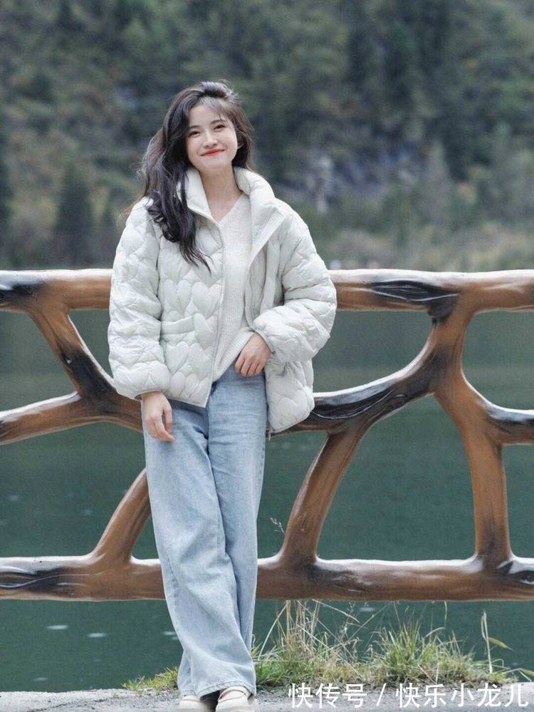 运动 降温后穿羽绒服才保暖，试试这些穿搭方式，日常实用又洋气