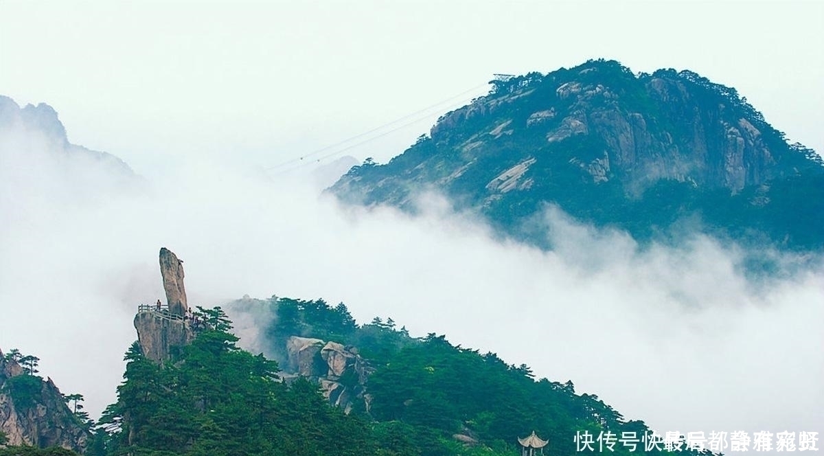 诗人$王勃和王维都是天才诗人，各写下一首《山中》，千百年来高下难分