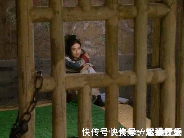 贾府#红楼梦中,有没有察觉到大厦将倾、早做准备最终全身而退的人?