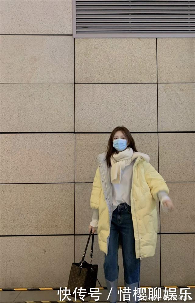 穿羽绒服时，挑对颜色是关键，建议多穿这几种“流行色”，特好看