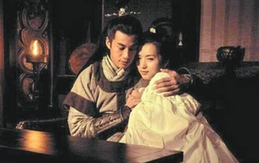 方天画戟|吕布死后他的三件宝贝去了哪?关羽得其二,剩下一个被放进茅厕