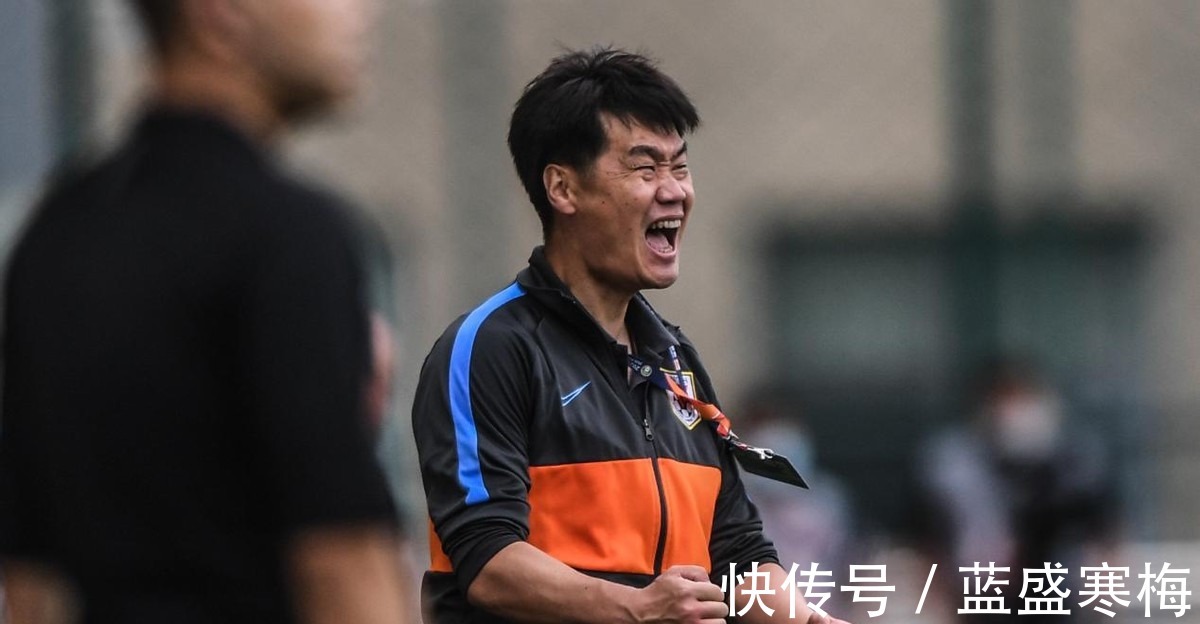 国足|病急乱投医李霄鹏未必强于李铁!1胜8平5负凭什么当国足主帅!