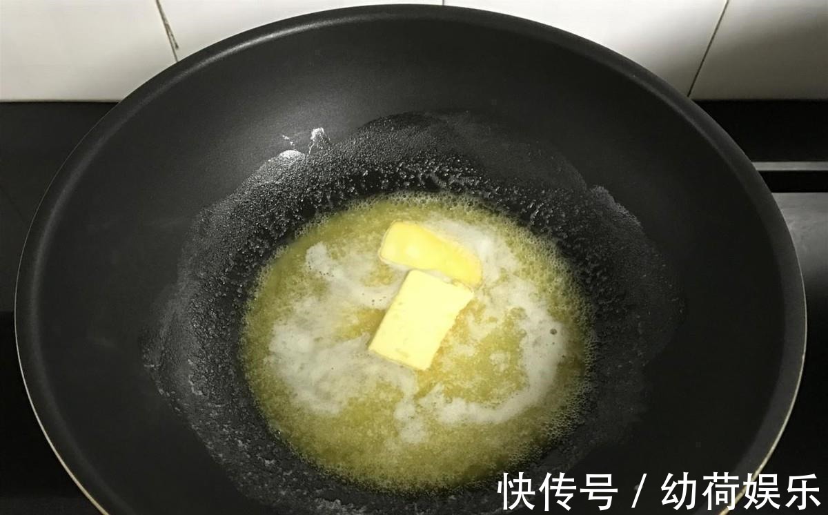 儿子爱吃牛轧糖不用花钱买,自己在家就能做,简单好做无添加