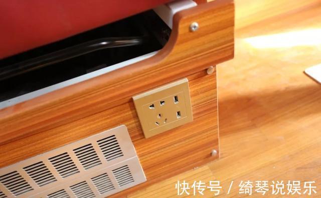 弱电箱|房子装修插座怎么预留，师傅表示这几处最容易忽视，我家就装错了