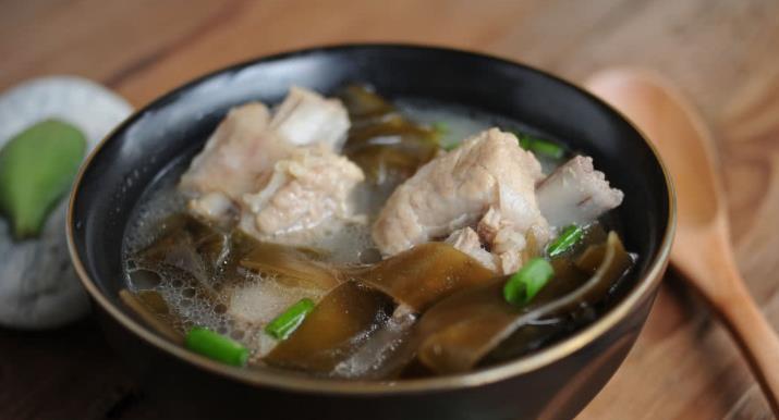 常喝|这2种食材搭配在一起,夏季要常喝,滋补不上火,我家一周炖2回