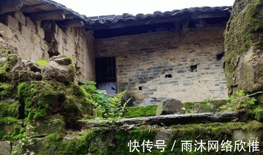 农村|致农村那些逝去的老房子……