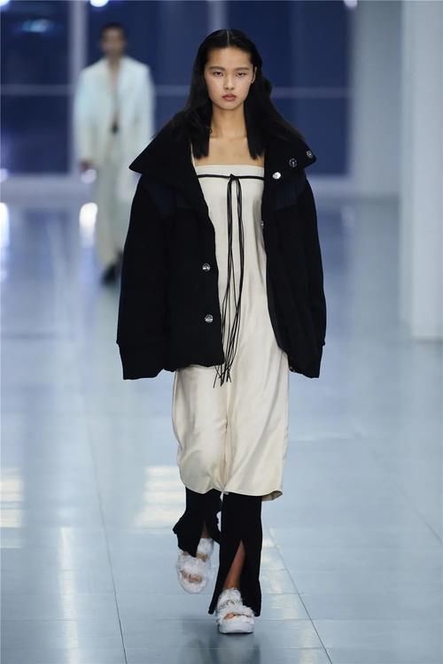 AW21上海｜XUZHI：绝绝子！中国设计的翘楚，不愧是他！