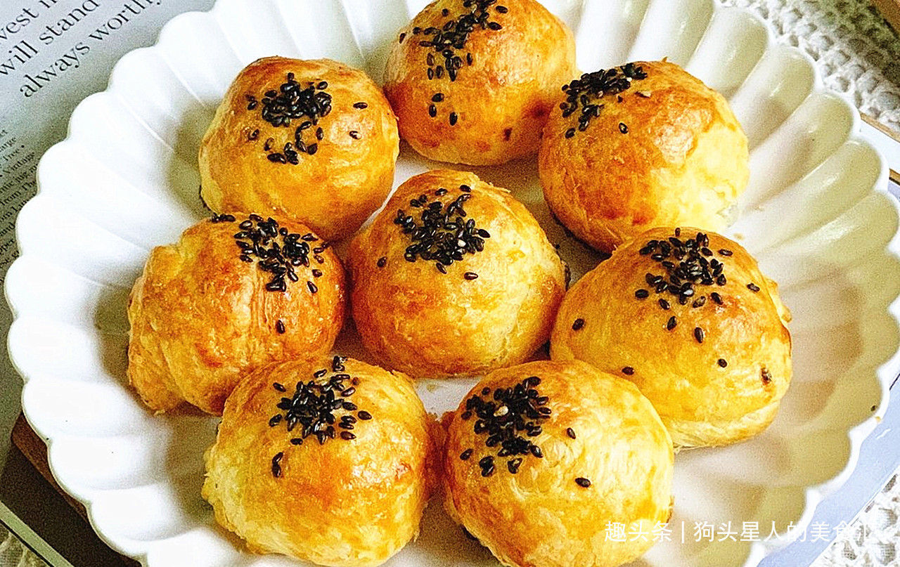 汤圆别煮着吃了，教你烤汤圆，不用揉面，出锅酥到掉渣，太香了