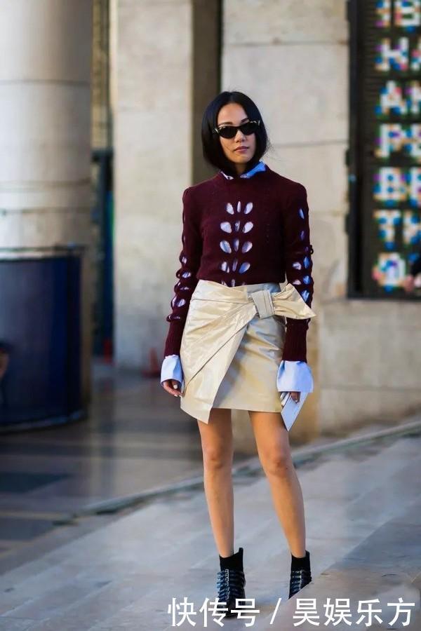 卫衣已经下线,今年开始流行“衬衫+毛衣”叠穿,时髦显瘦又优雅