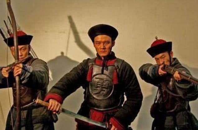 八旗军|清代士兵军服上标有“兵”字和“勇”字，一字之差，地位却一个天一个地