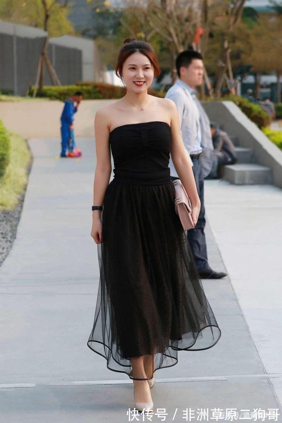 穿衣搭配 奔四的女人少“逞强”,穿衣搭配要符合身形,才能确保不掉队!