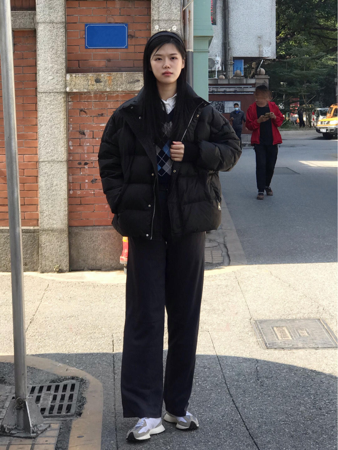 学院风|冬天怎么能少得了一身黑的穿搭呢?保暖不说还很时尚!