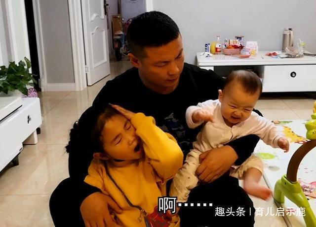 大宝|见爸爸抱弟弟玩,女儿小声问能抱抱我吗之后画面二胎妈妈泪目