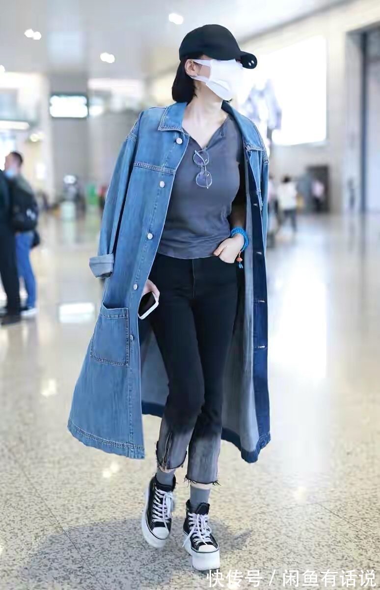 穿搭|女人50岁后别穿这3种鞋了,不好搭配还显廉价,换成另外3种更时髦