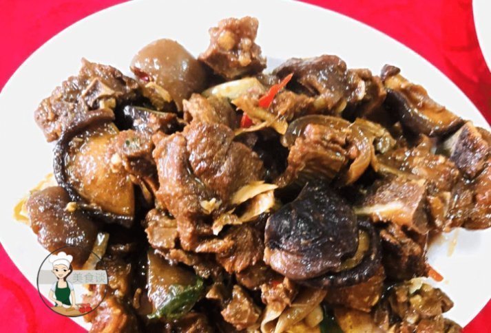 随礼|随礼500块吃酒席,一大桌子的硬菜,都吃嗨了,看看都有啥硬菜