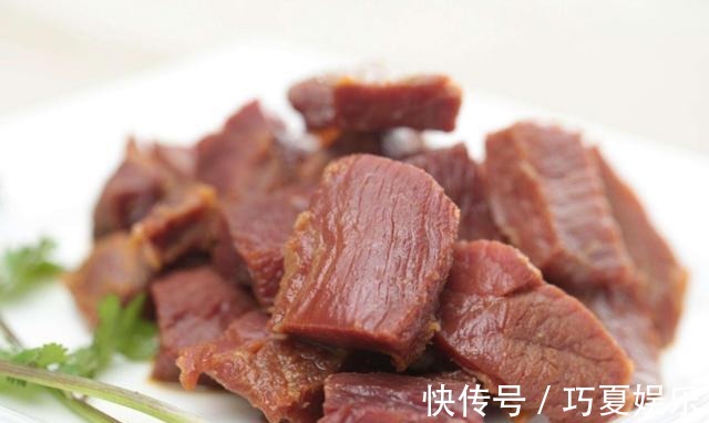 想吃卤味教你在家自己做，卤猪蹄卤牛肉全都有，步骤详细做法简单