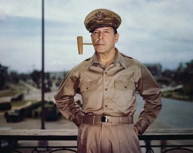 斯大林|斯大林：美进南朝鲜苏就占北海道；麦克阿瑟：那我将逮捕苏联代表