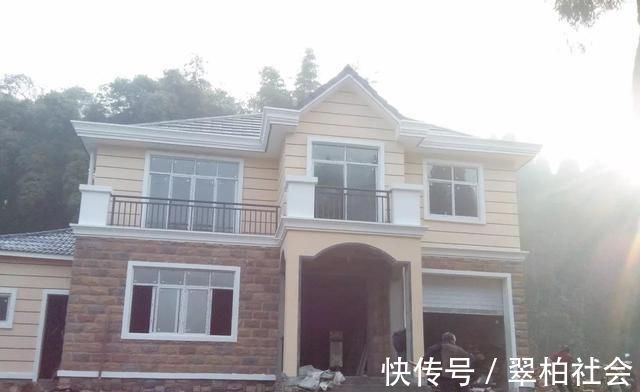 楼房|婆家自建70万两层楼房!城里800万都买不到!全村就我家是土豪