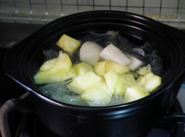 凤梨|宁愿不喝鸡汤,也要多喝一点它,2元1斤,却有16种天然矿物质