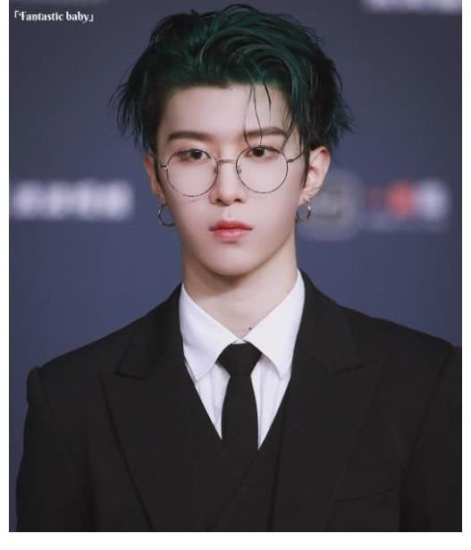 EDG奪冠！王俊凱范丞丞激動(dòng)發(fā)文，20多位明星一起慶祝