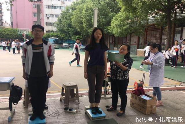 发育|“儿童身高标准”出炉,幼儿园前低于1米的,别错过二次猛涨期