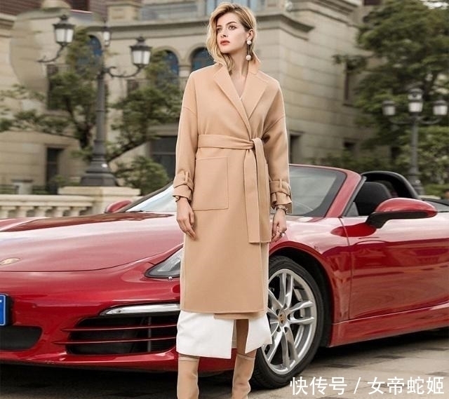 冬天把大衣穿出极简高级感,这样穿搭提升衣品让你更美!