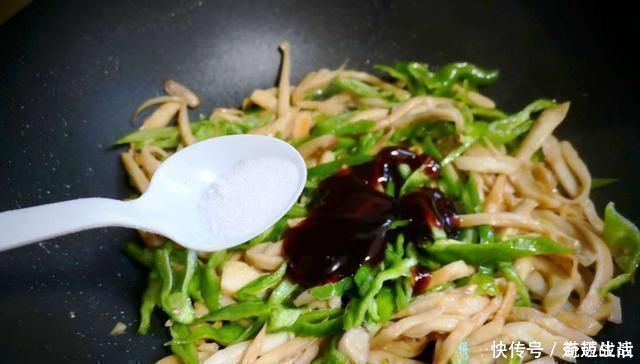 宁可不吃肉,也要给孩子吃这菜,一周吃2次,强筋骨补脑力又营养