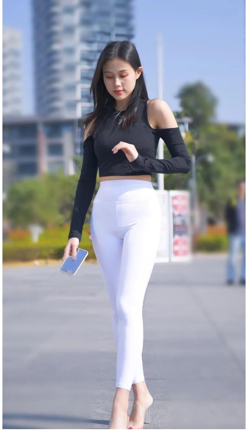 街拍|真的是没招了,像小姐姐这么穿的话,没几个人能比得上吧?