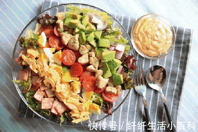 饥饿感|瘦百科：减肥期间想吃夜宵怎么办？