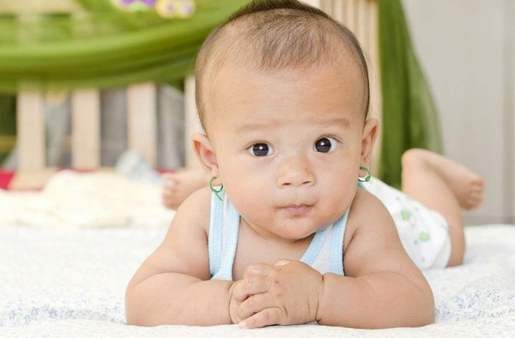 宝妈|宝宝从出生到6个月，宝妈要做好6件事，让宝宝发育得更好更健康