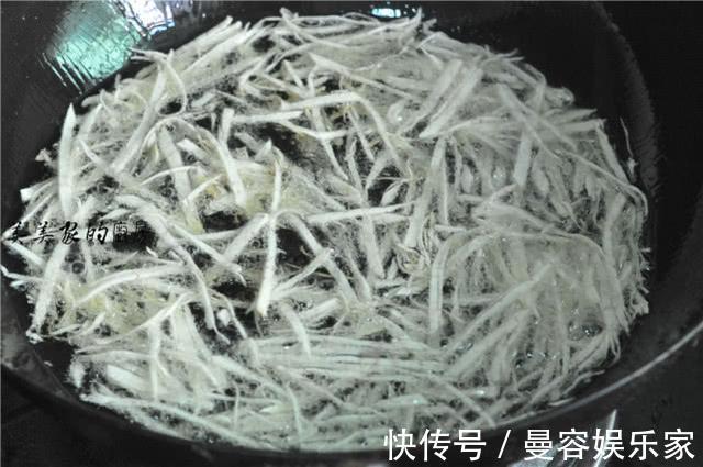 筷子|比花生米更香,比薯条更脆,3块钱做一大盘,清爽入味儿子吃嗨啦