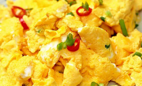  这12种烹饪技巧掌握了，你也可以给家人做一桌子美味家常菜