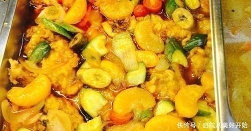 草莓|食堂师傅出新菜了,赶紧来排队!网友这菜色,真是妈见打爸见抽