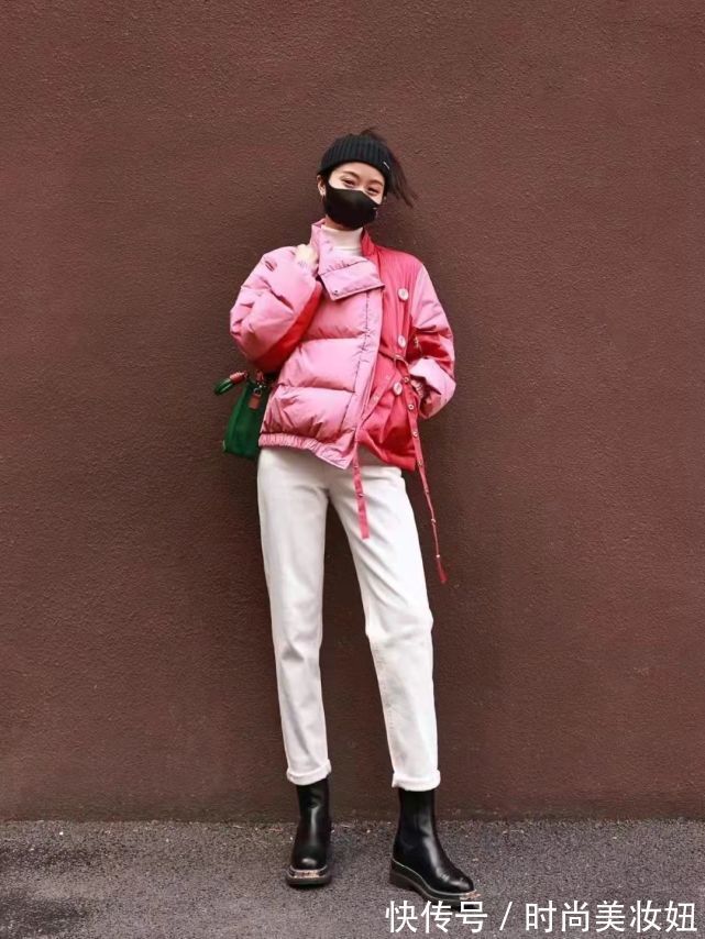 基础款 今年出镜率最高的“羽绒服”,不仅保暖洋气还显腿长,小个子照搬