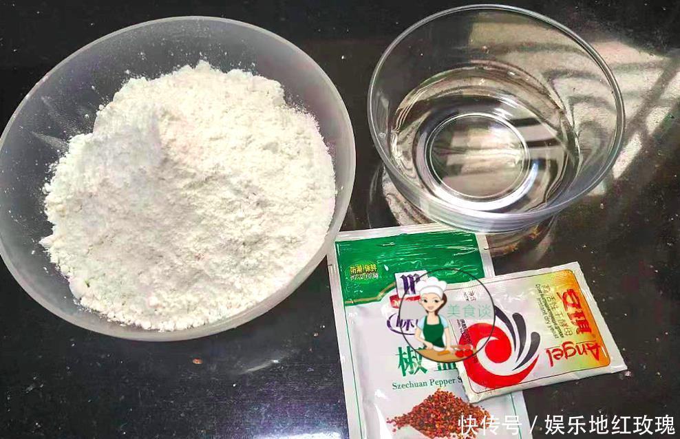 面团|面食此做法，不烤也不炸，一卷一煎8分钟出一锅，营养好吃又饱腹
