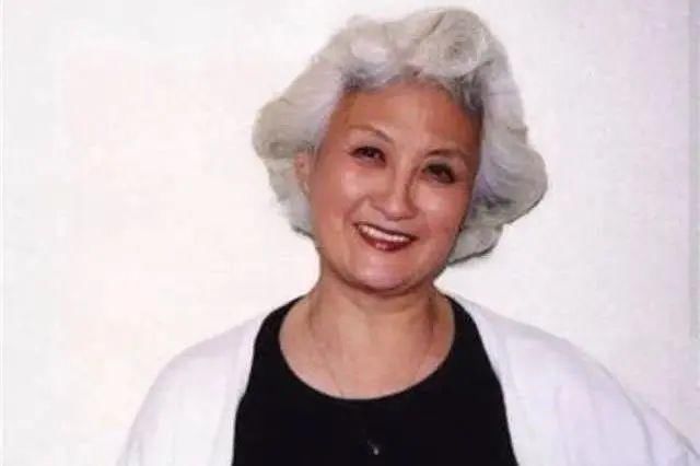  爱情|又一位艺术家离世，一生结4次婚，最短婚姻18天，却仍相信爱情