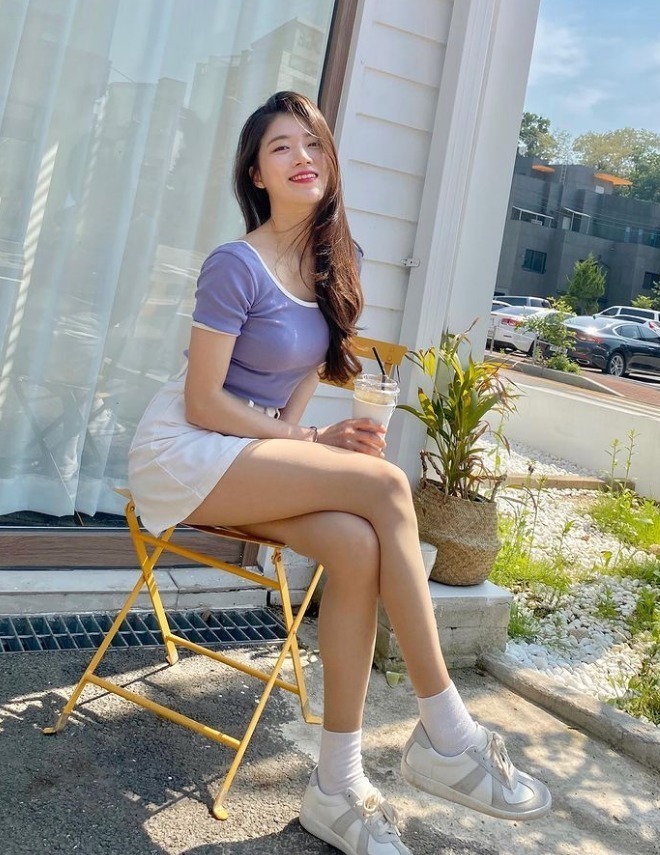 瑜伽|她是Ins上的瑜伽女神,黄金比例的身材惹人羡慕!