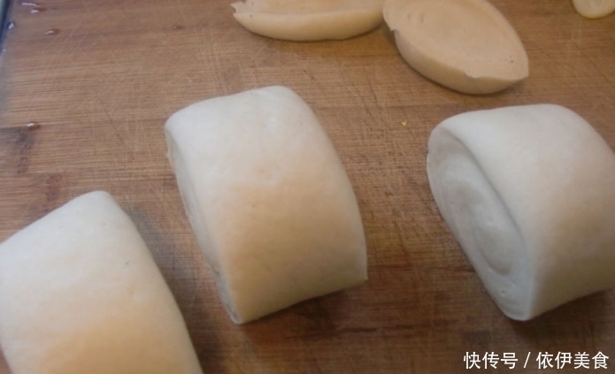发面|我蒸了12年馒头，第一次学会这样发面，冬天10分钟发好，想学吗？