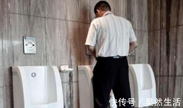 气泡|尿液中出现很多泡沫?或许是被这些疾病“缠上”了,别忽视了!