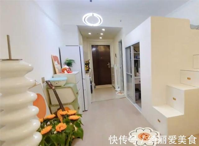 卧室|姑娘买下28㎡小家,利用2米9层高做夹层卧室,一个人住也太爽了